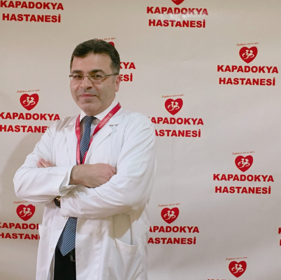 Hastanemiz Beyin ve Sinir Cerrahisi uzmanı Op. Dr. Hacı KAYMAZ bel fıtığı hastalığının altın standart tedavisi olan MİKRODİSKEKTOMİ ameliyatlarına başlamıştır