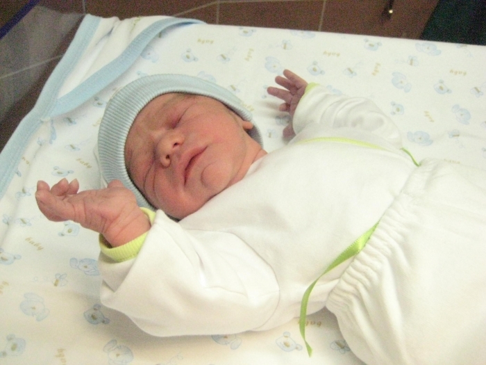 BEBEK ŞAHİN BAKIMLI